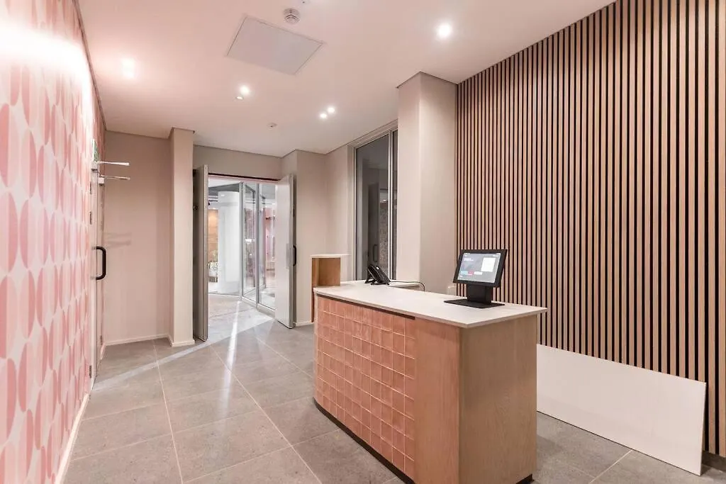 The Rose 408: Central City Studio Apartment Cape Town South Africa