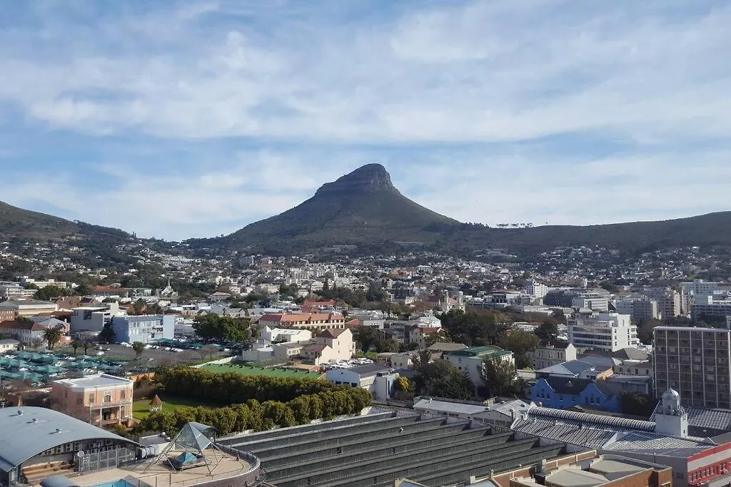 The Rose 408: Central City Studio Apartment Cape Town