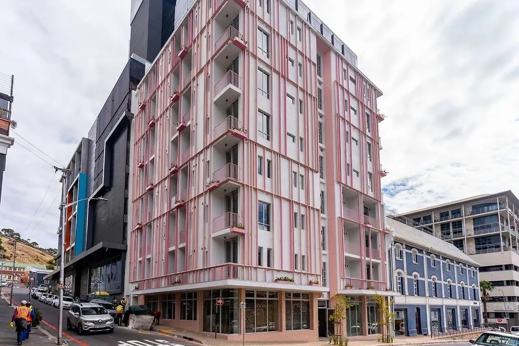 The Rose 408: Central City Studio Apartment Cape Town